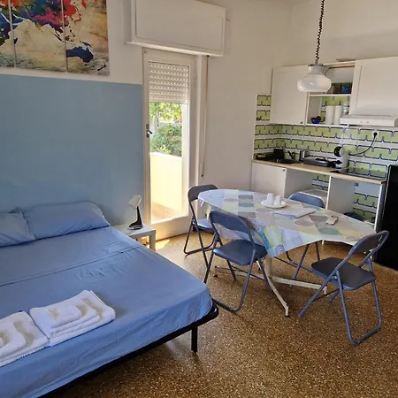 Torre Del Mare Apartamento Bergeggi